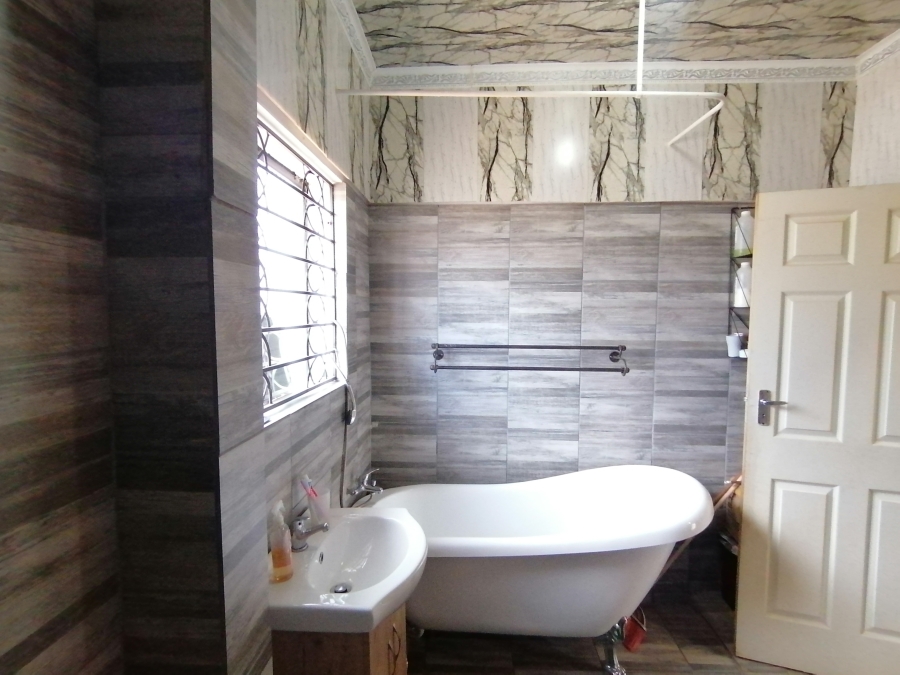 3 Bedroom Property for Sale in Stilfontein North West